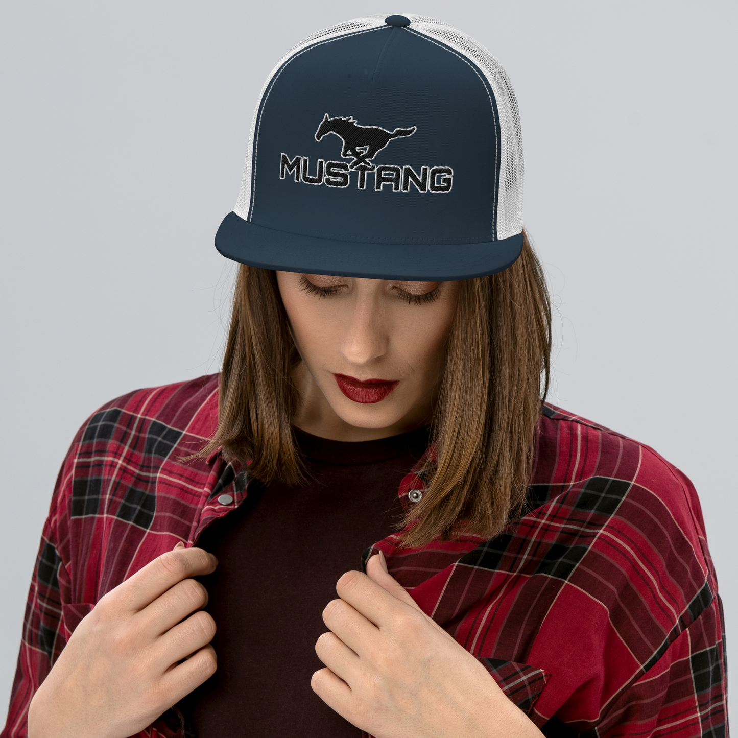 MUSTANG LOGO AND SCRIPT TRUCKER HAT