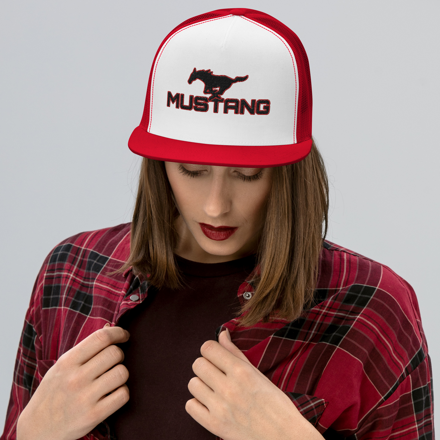 MUSTANG LOGO AND SCRIPT TRUCKER HAT
