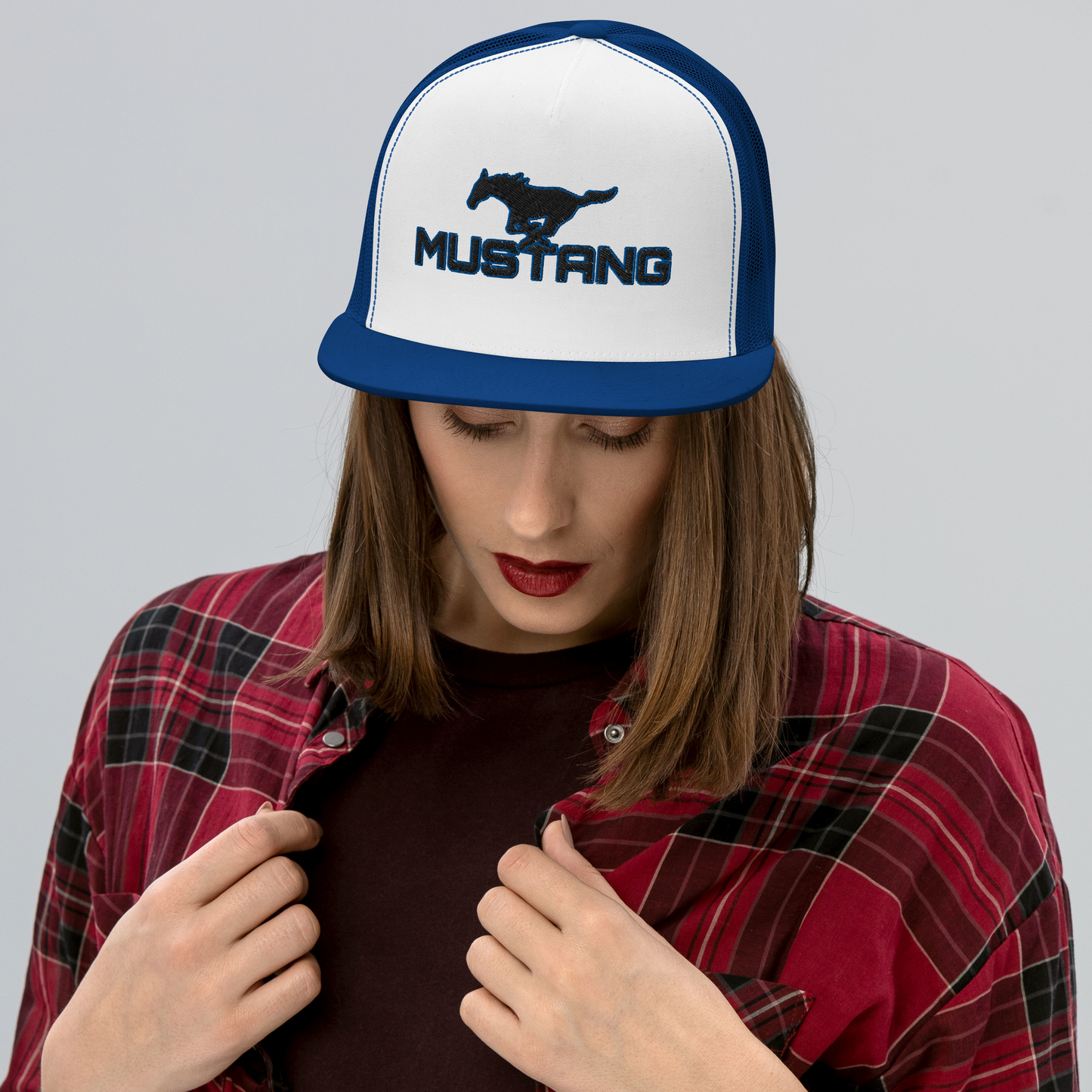 MUSTANG LOGO AND SCRIPT TRUCKER HAT