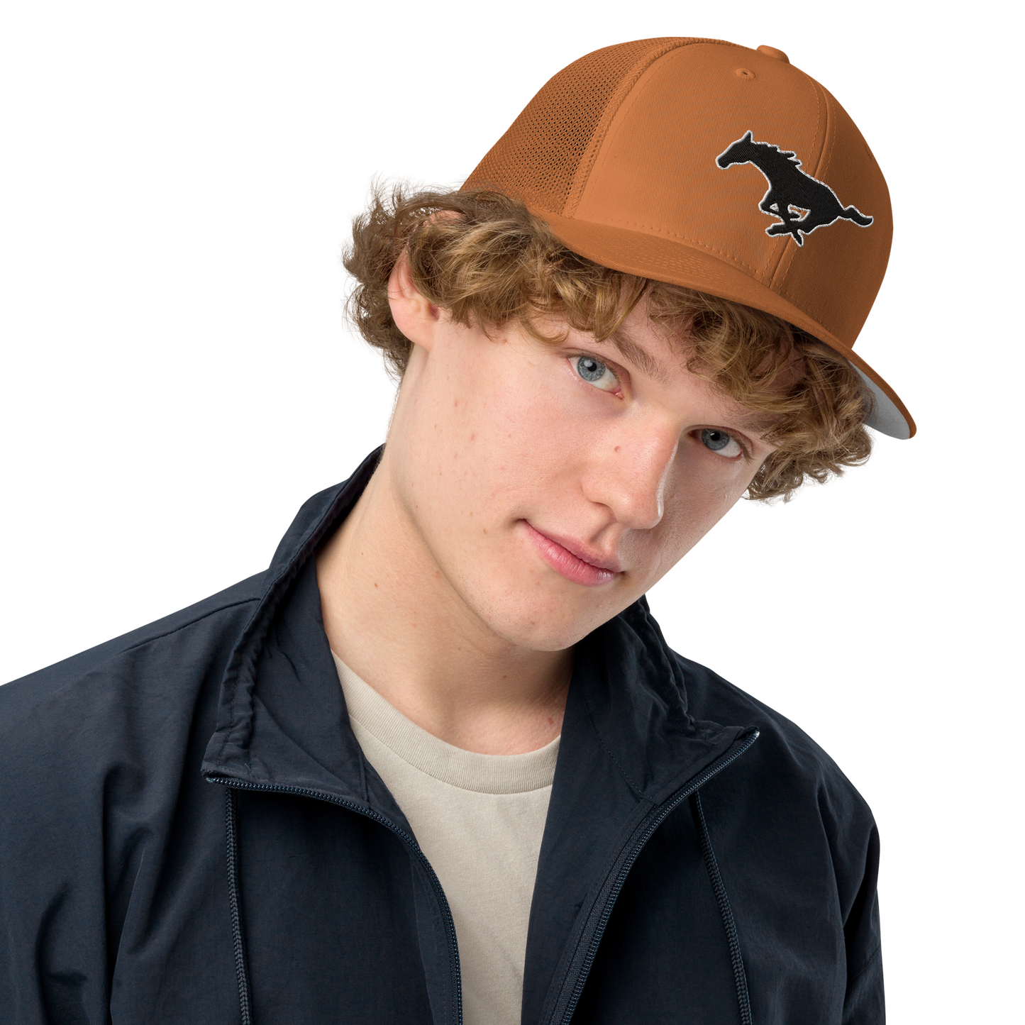 MUSTANG LOGO CLOSED-BACK TRUCKER HAT