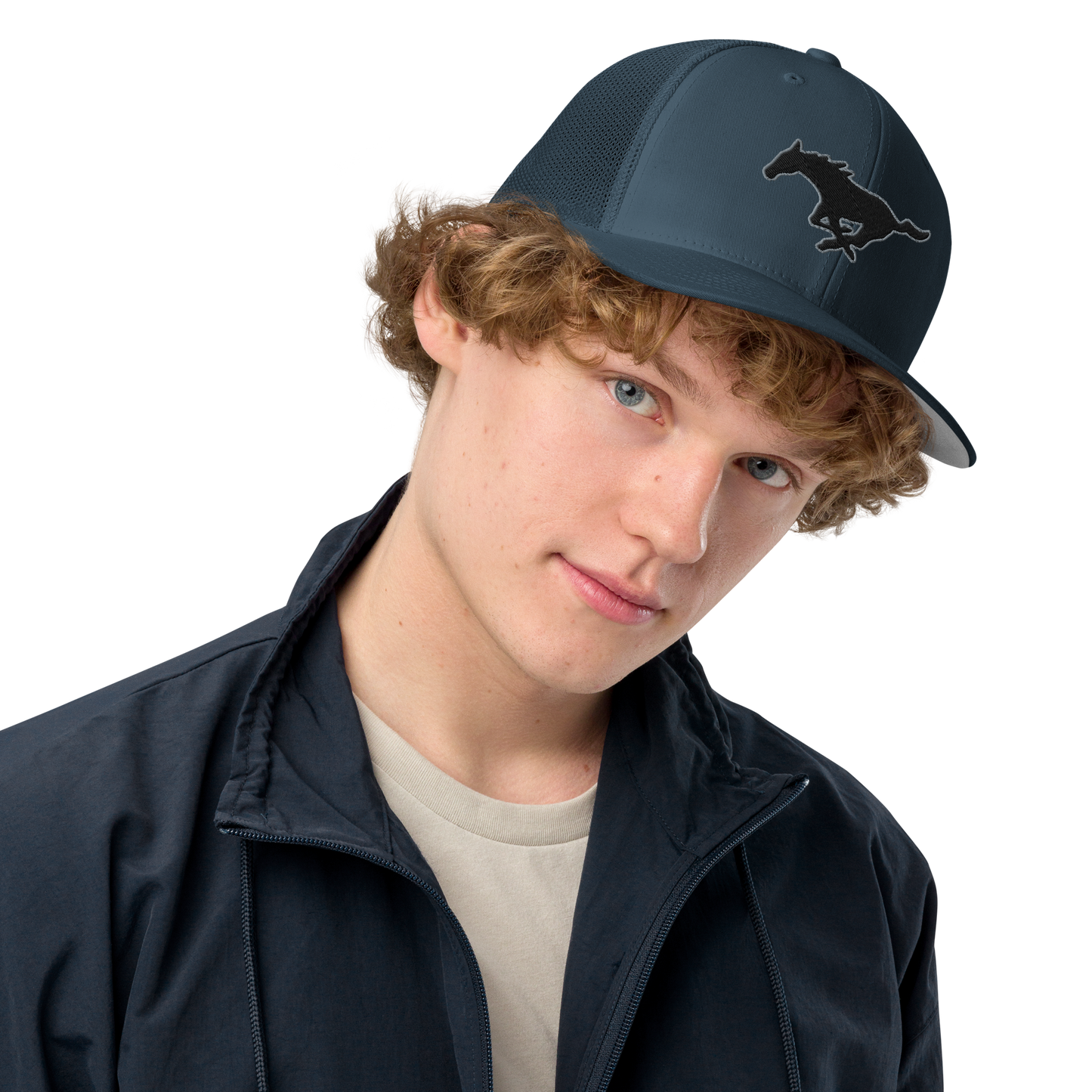 MUSTANG LOGO CLOSED-BACK TRUCKER HAT